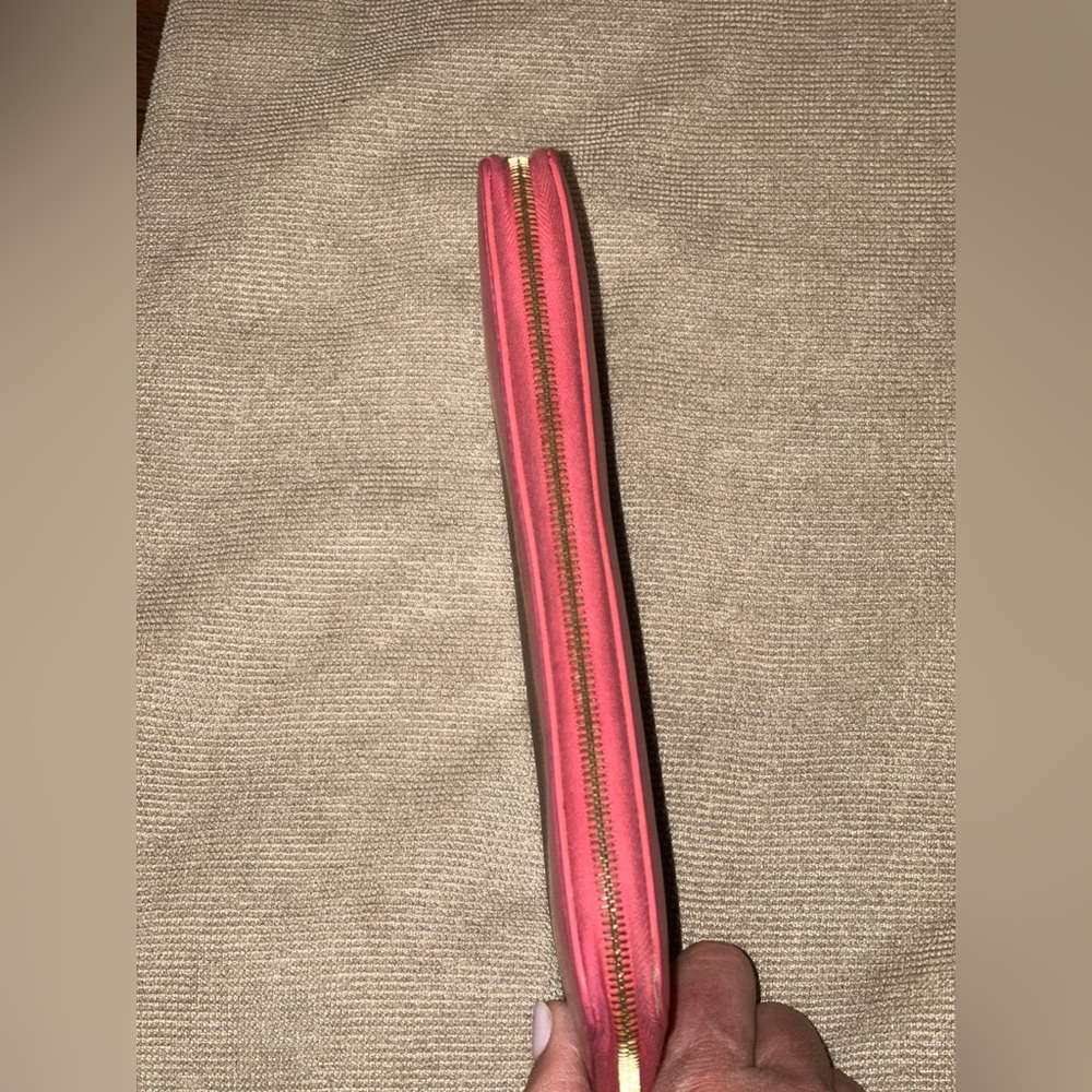 Authentic CELINE Leather Color-Block Zip Wallet – Pink & Burgundy ✨ - Picture 12 of 15